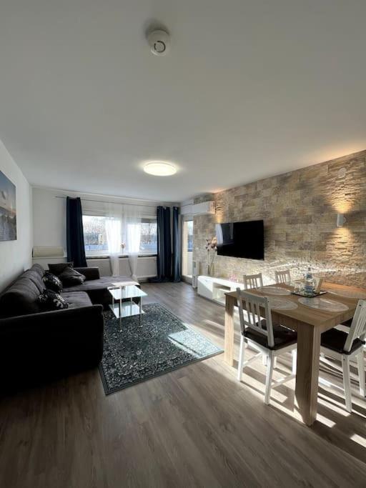 Familienwohnung Naehe Europapark, Messe, Gifiz See ออฟเฟนบูร์ก ภายนอก รูปภาพ